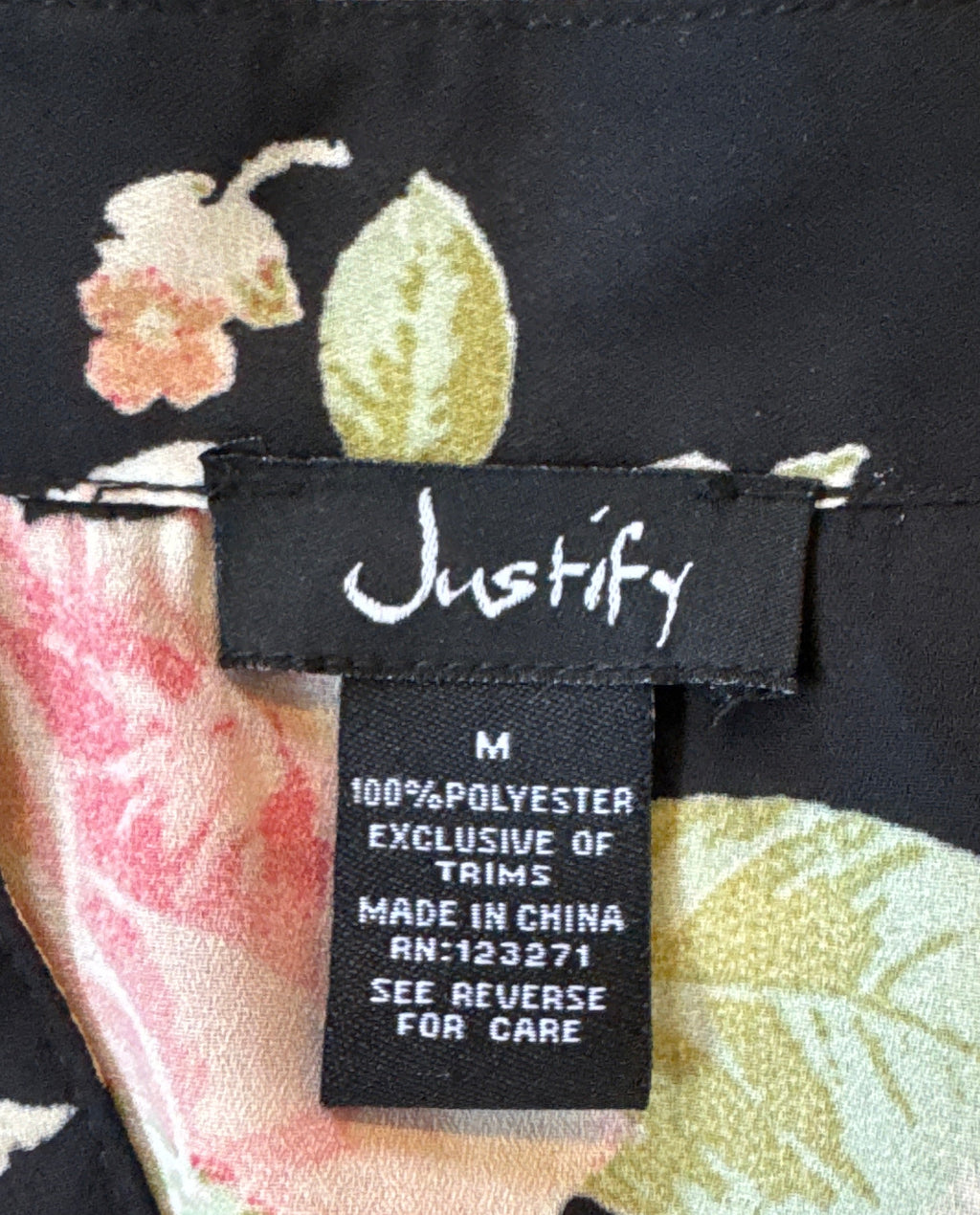 Justify Black Floral Roll-Tab Sleeve Blouse - Medium