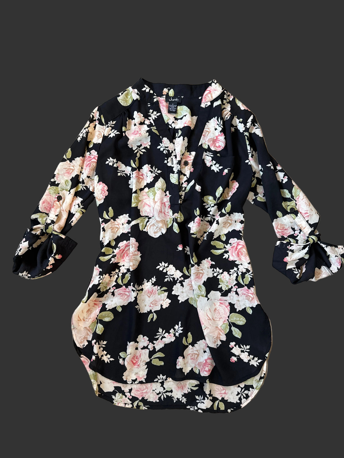 Justify Black Floral Roll-Tab Sleeve Blouse - Medium